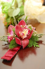Corsages &amp; Buttonholes