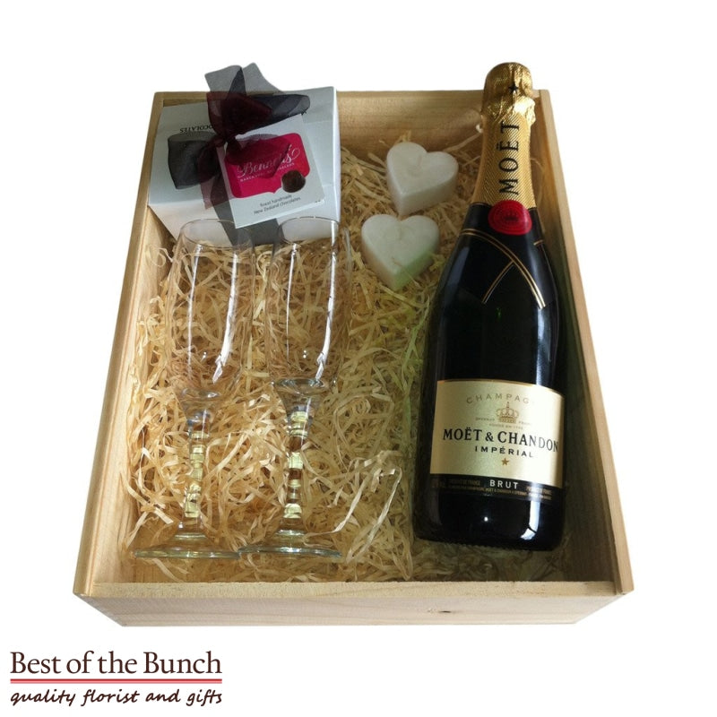 Gift Box Romantic For Two With Moet - Best of the Bunch Florist Wellington